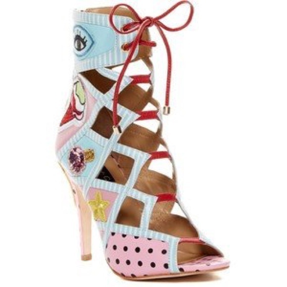 Alejandra G Wanda Heels - Picture 5 of 6